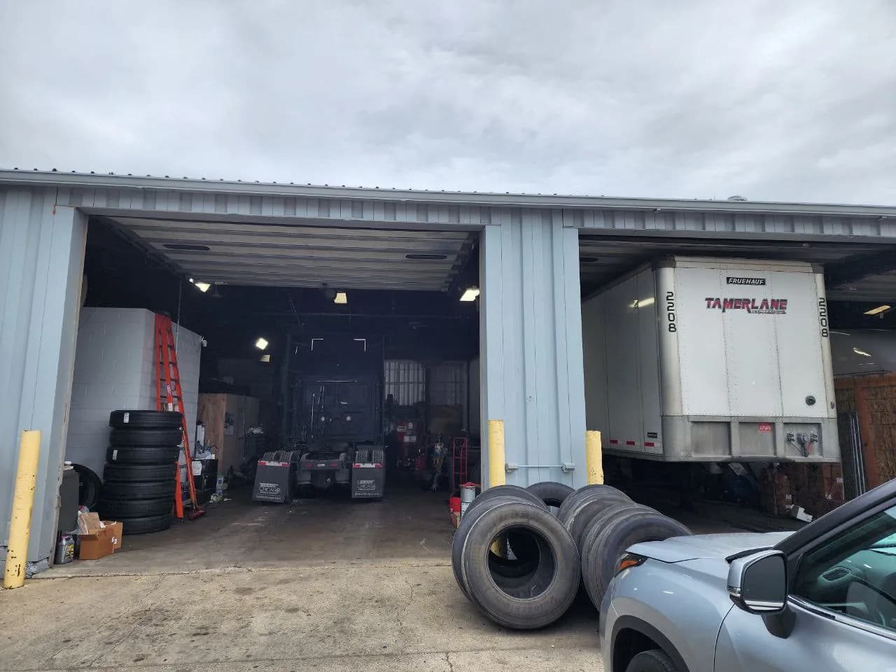 Truck & Trailer Repair Services